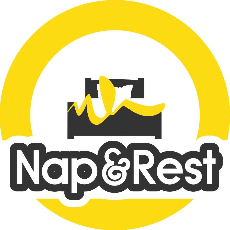 Nap & Rest Hostel Kyiv Exterior foto